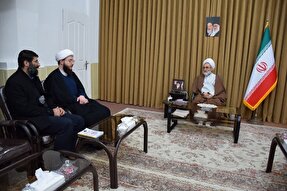 فرهنگ علوی و فاطمی را در جوانان تقویت کنیم