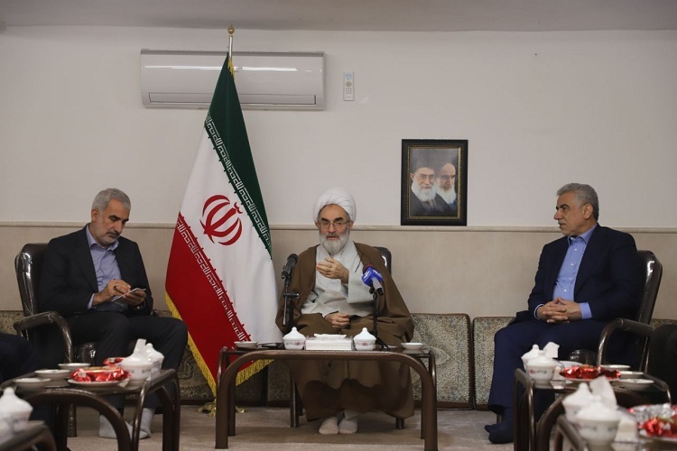 دیدار وزیر آموزش و پرورش با نماینده ولی فقیه در گیلان
