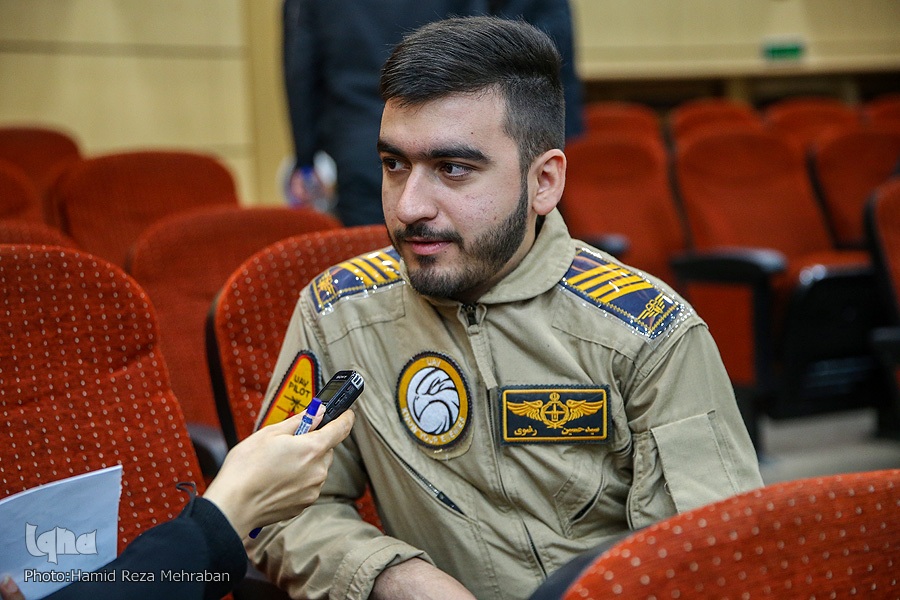 سیدحسین رضوی، دانشجوی سال چهارم خلبانی پهپاد از دانشگاه شهید ستاری