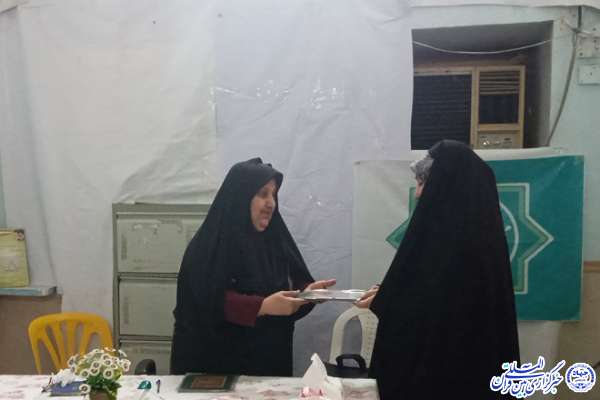 آیین تکریم از «مقام زن» در مؤسسه قرآنی طاهای بوشهر