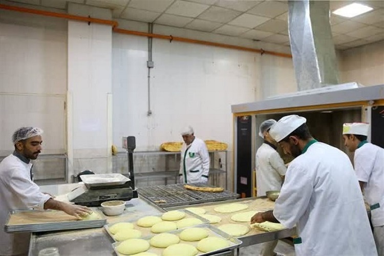 نان نانوایی مهمانسرای حضرت