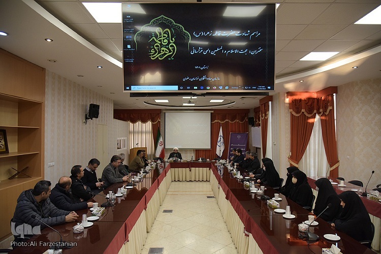حجت‌الاسلام علی الهی خراسانی در مراسمی در سازمان جهاد دانشگاهی خراسان رضوی