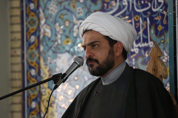 علی صغیرا نویسنده کتاب ادبستان کساء