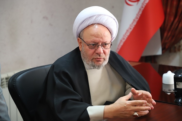 حجت الاسلام اسکندری، رئیس شورای هماهنگی تبلیغات آذربایجان شرقی