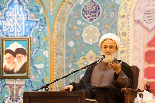 حجت‌الاسلام‌والمسلمین علیرضا پناهیان، سخنران حرم مطهر بانوی کرامت