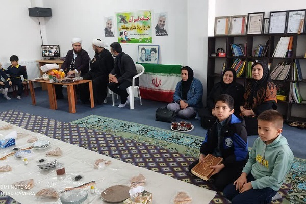 مراسم شهادت حضرت زهرا س در خانه قرآن مرواریدهای بهشتی روستای قزلجه آزادشهر