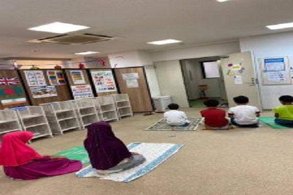 تلاش‌های بانوی کنشگر سوری در صیانت از هویت کودکان مسلمان در ژاپن