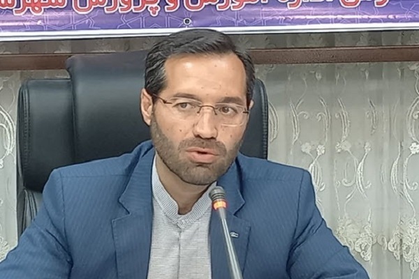 مهدی عابدینی‌نیا مدیر آموزش و پروش ملایر