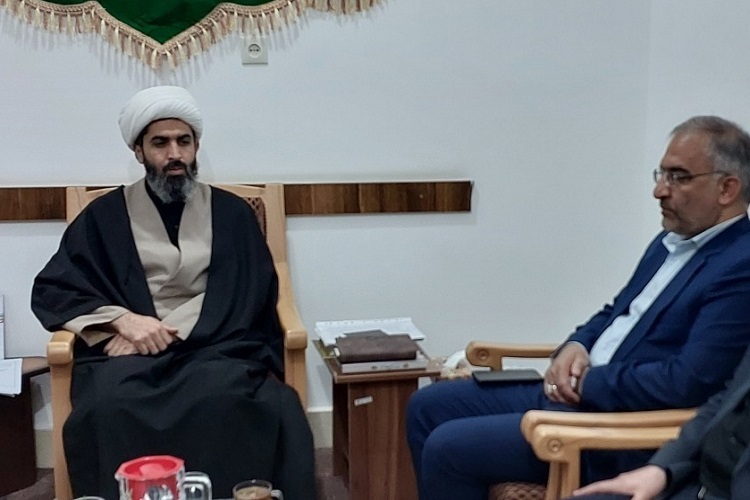 دیدار مدیرکل آموزش و پرورش فارس با امام جمعه لامرد