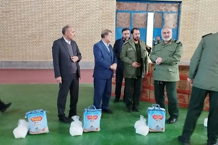 توزیع بسته معیشتی