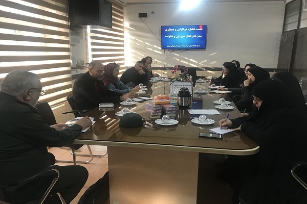 نشست هم‌اندیشی و هم‌افزایی با سمن‌های فعال در حوزه زن و خانواده