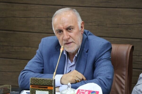 علیرضا فخاری