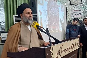 تفکر جدایی دین از سیاست شاه بیت تهاجم فرهنگی دشمن به اسلام اصیل است