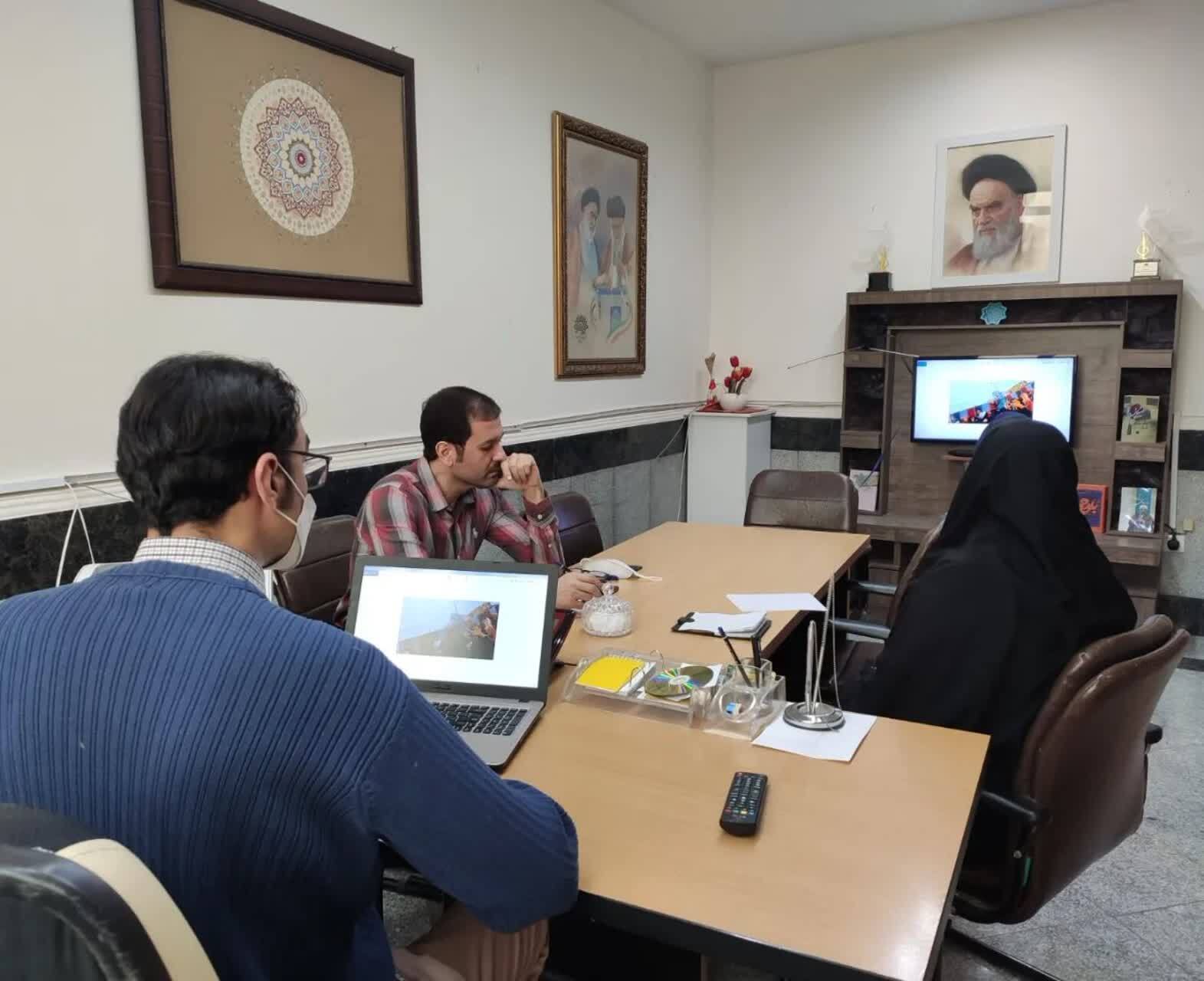 جشنواره استانی عکس «روی شانه‌های شهر»