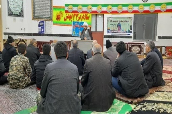 تکیه امام خمینی (ره) به خداوند بود