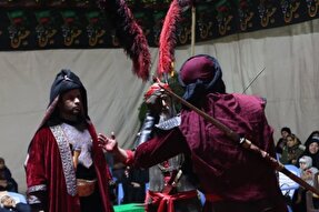 عکس | آیین تعزیه‌خوانی در گلزار شهدای کرمان