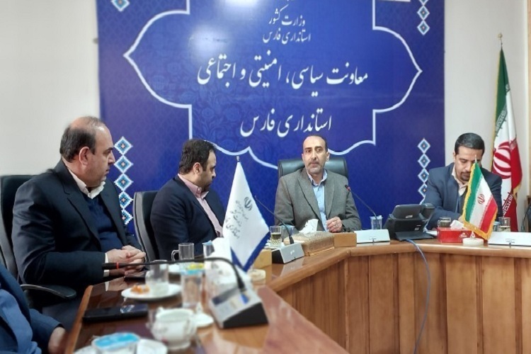 دیدار رئیس مرکز اطلاع‌رسانی آموزش و پرورش با معاون استاندار فارس