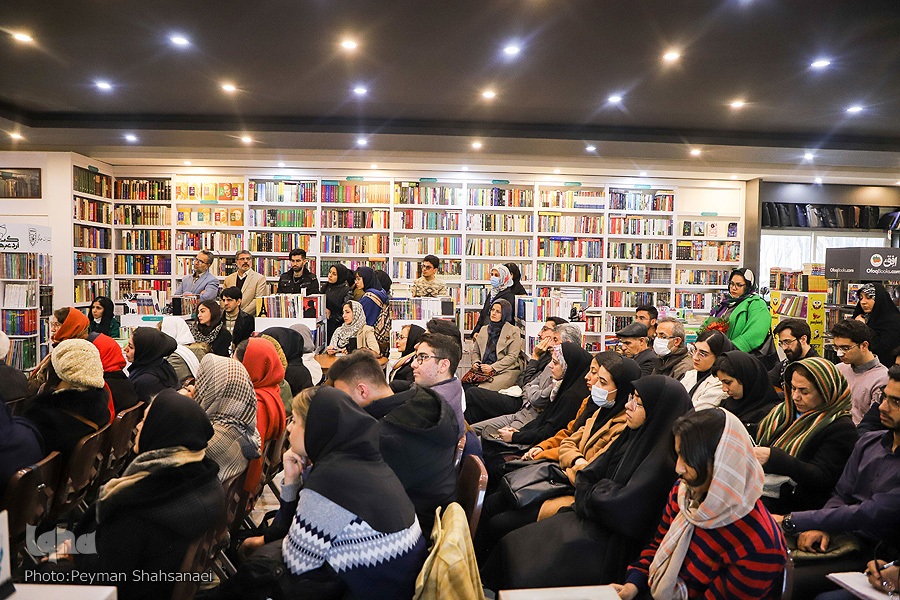 نشست گفت‌وگو درباره کتاب زیبایی نزد روزبهان