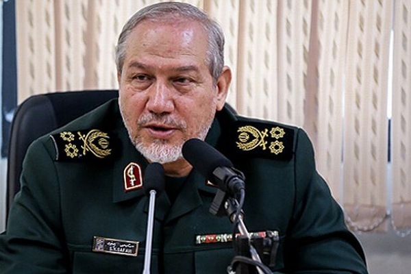 سرلشکر صفوی دستیار و مشاور عالی فرمانده معظم کل قوا