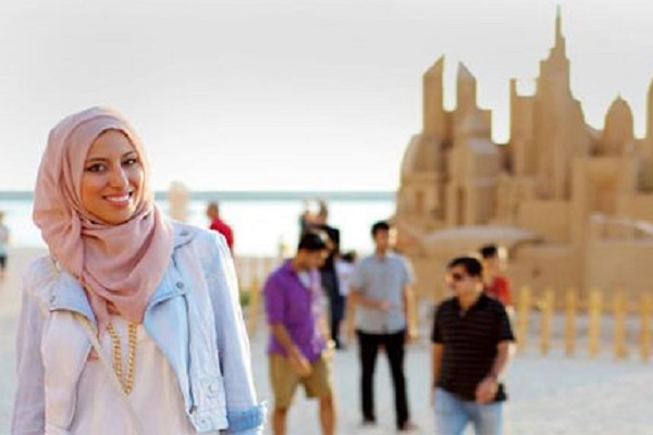 ملانی التورک، صاحب برند Haute Hijab
