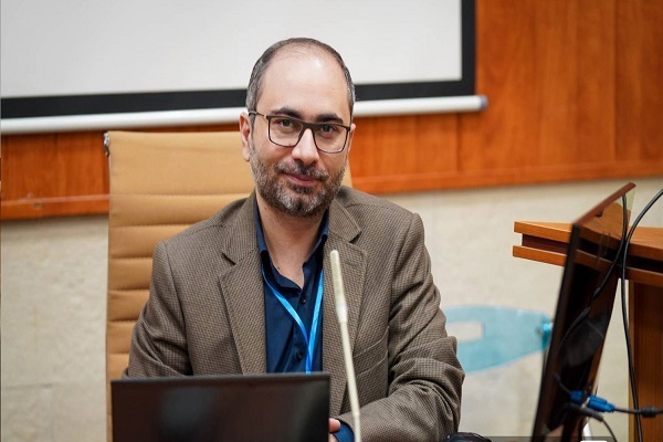 علی مهرابیبهار، مدیرعامل شبکه ملی خیرین حوزه سرطان علی مهرابیبهار، مدیرعامل شبکه ملی خیرین حوزه سرطان