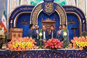 اجرای گروه تواشیح «وصال» یزد در حرم مطهر رضوی