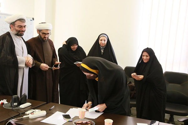 تجلیل از بانوان مبلغ مذهبی دانشگاه لرستان