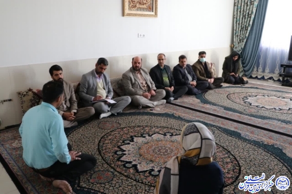 دیدار مسئولان با خانواده زندانیان خراسان‌جنوبی