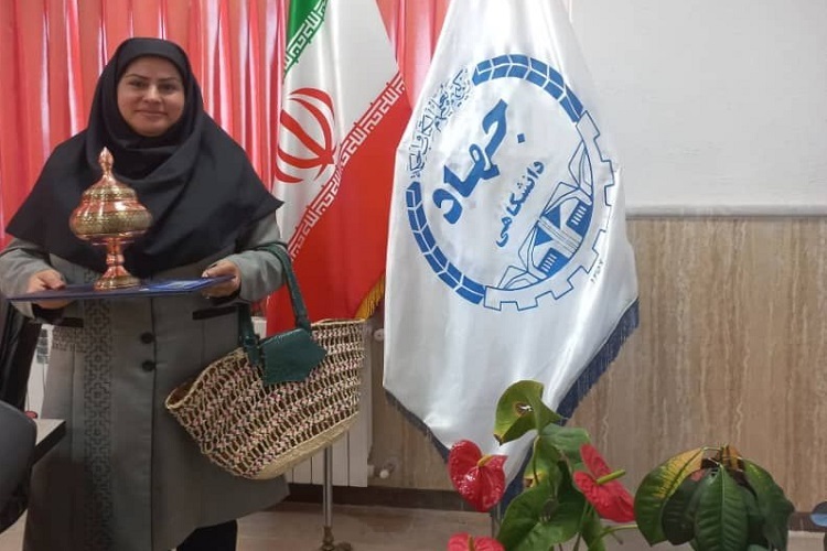 توسعه مشاغل خانگی اقدامی مؤثر در جهت تحقق اقتصاد مقاومتی است