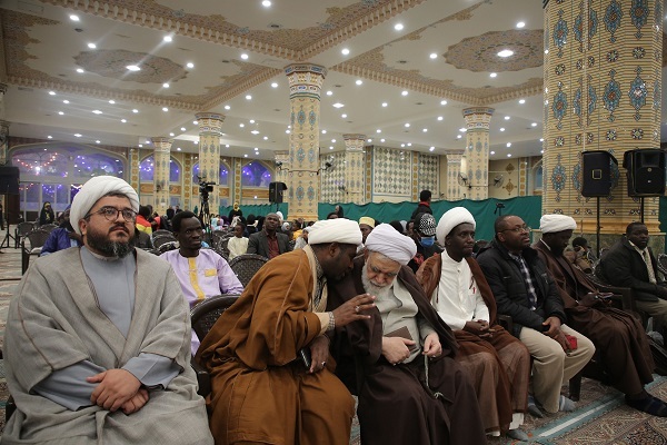 همایش بین‌المللی سفیران آفتاب در مسجد مقدس جمکران برگزار شد