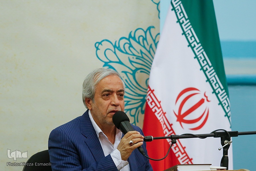 یاد و خاطره زنده‌یاد «لسانی‌فشارکی» در آخرین جلسه استماع سال ۱۴۰۱+ عکس