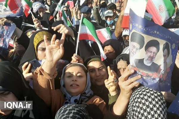 «ارمغان سفر» دولت ایران قوی در بوشهر