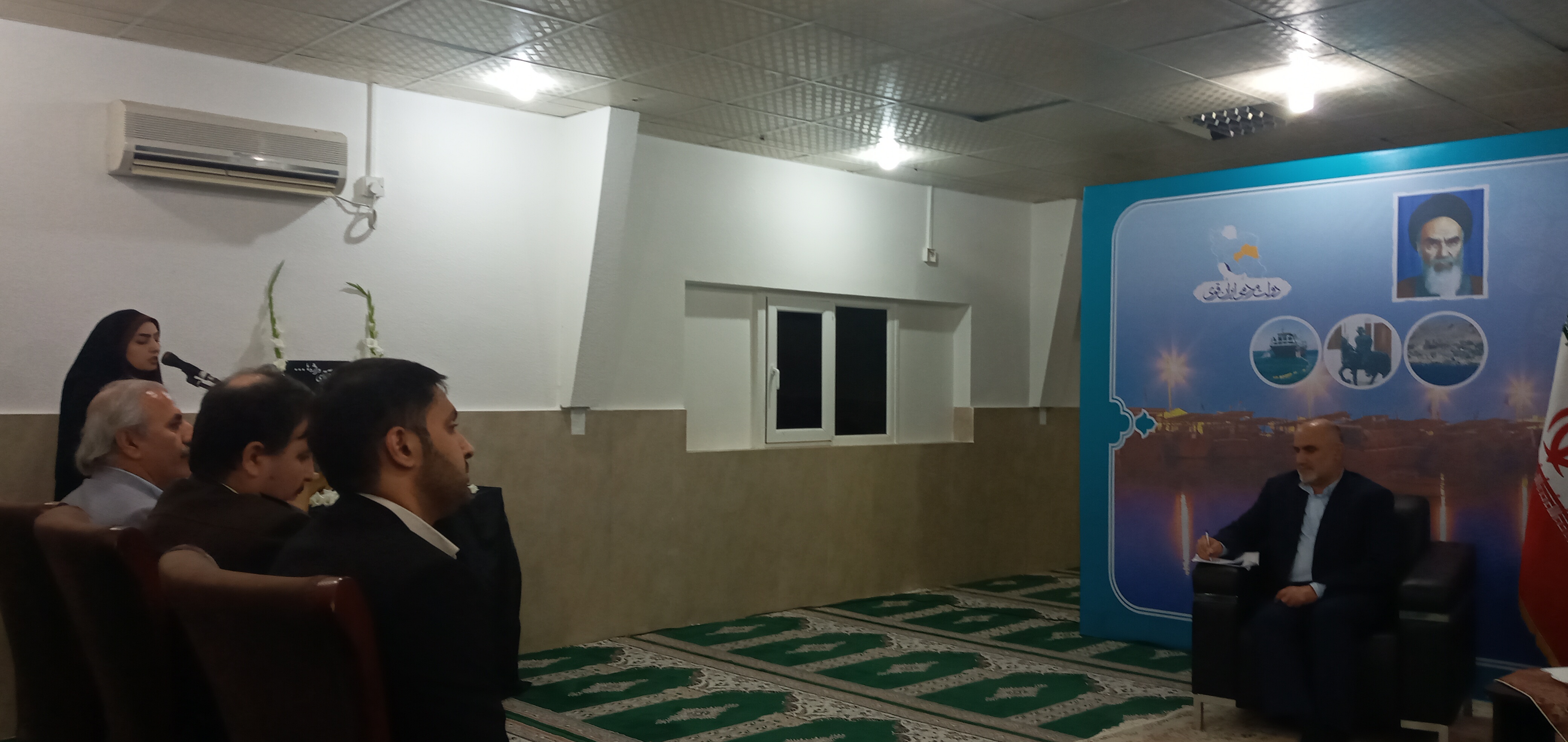 نشست خبری رئیس‌جمهور در بوشهر