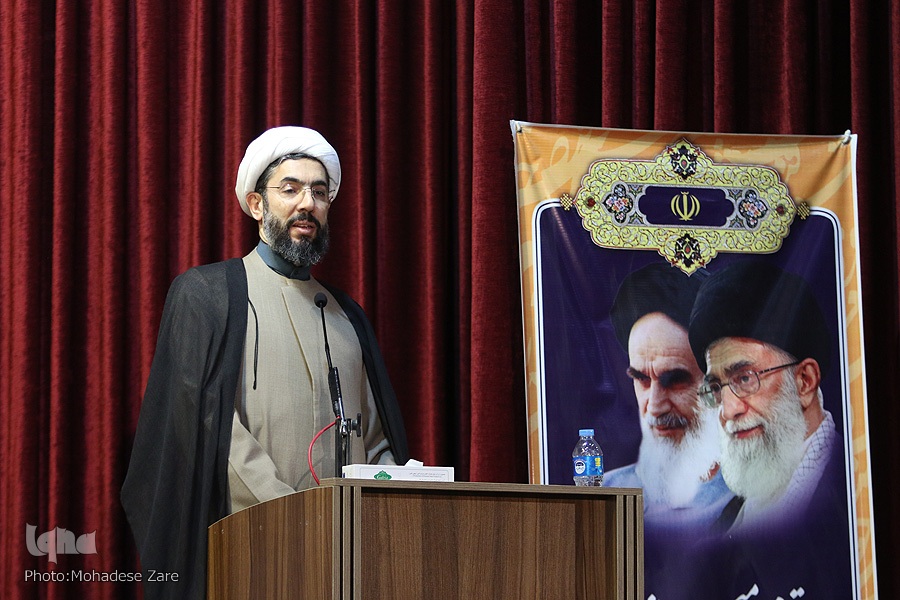 حجت‌الاسلام و المسلمین مصطفی رستمی رئیس نهاد رهبری در دانشگاه‌ها