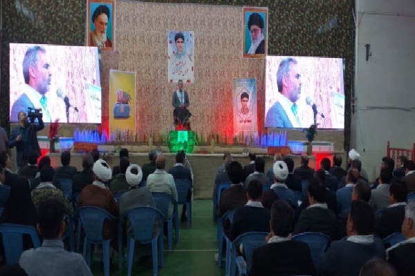 یادواره شهید دانش‌آموز علی عرب در زرند