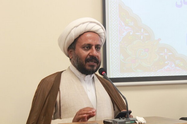 حجت‌الاسلام برومند رازیانی مدیرکل تبلیغات اسلامی استان کردستان
