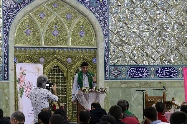 جشن میلاد امام زمان(عج) به زبان عربی و اردو در حرم بانوی کرامت