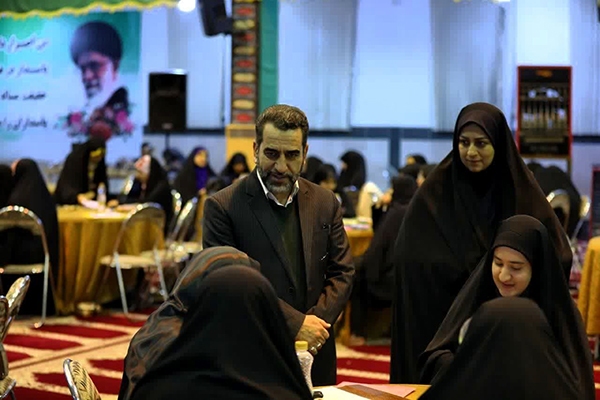 بازدید علی اکبر عزیزی، معاون استاندار یزد از رویداد سلما