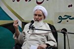 مسئولان و مردم دوشادوش یکدیگر یادمان شهدا را گرامی بدارند