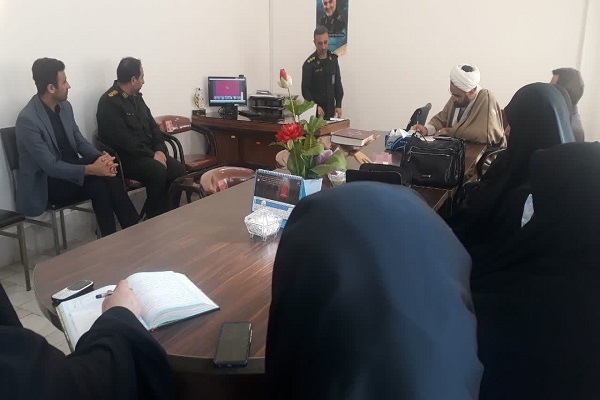 حجت الاسلام طالبی رئیس تبلیغات اسلامی آزادشهر در مهرواره محله همدل