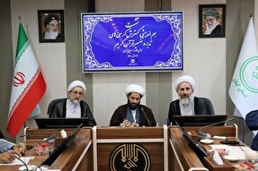 مدارس و دانشگاه‌ها باید پیشگامان تبیین معارف قرآنی باشند