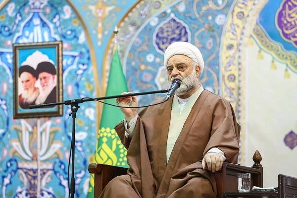 حجت‌الاسلام‌والمسلمین حبیب‌الله فرحزاد، سخنران حرم بانوی کرامت