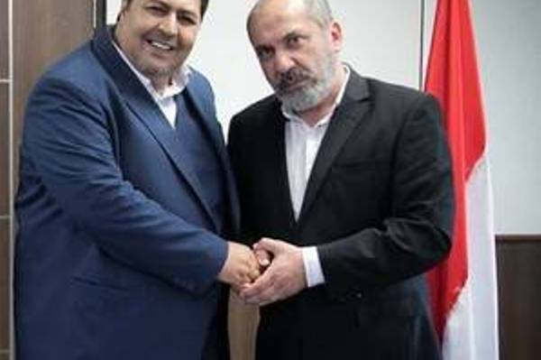 پرچم سفید مدیران سینما، مقابل گیشه برافراشته شد