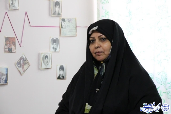 سمیه رئوفی فرد، خواهر خلبان شهید محمدحسین رئوفی فرد