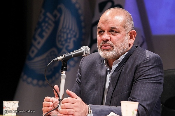 احمد وحیدی وزیر کشور