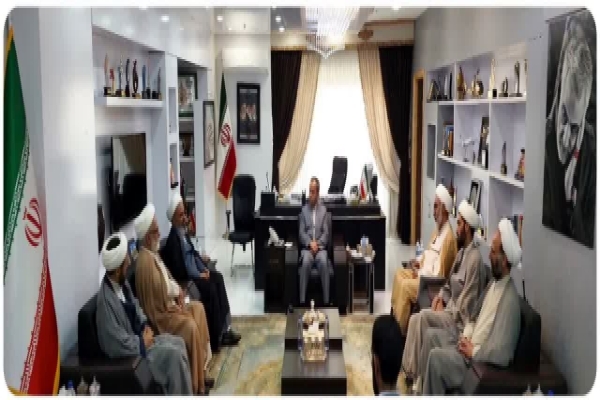 دیدار استاندار خراسان جنوبی با طلاب