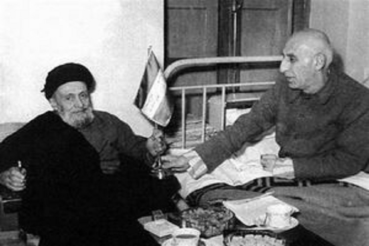 آیت الله کاشانی، دکتر مصدق
