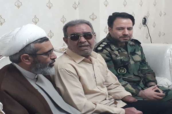 دیدار مدیرکل بنیاد شهید لرستان با جانباز لرستانی