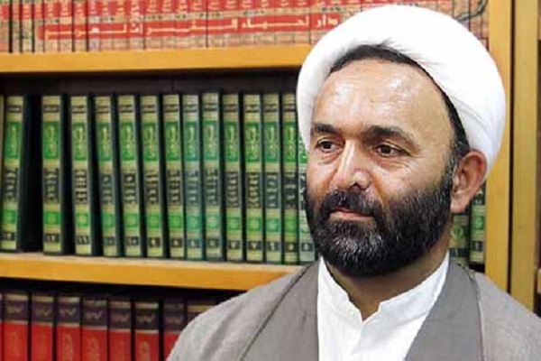 حجت‌الاسلام والمسلمین علی‌اکبر وحیدی، صحیفه‌پژوه و استاد مرکز تخصصی صحیفه سجادیه