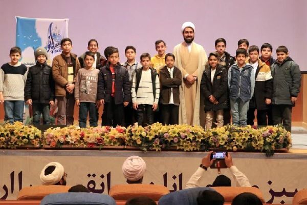 افتتاحیه دوره «در محضر بانو» با حضور ۱۵۰ دانش‌آموز برگزار شد